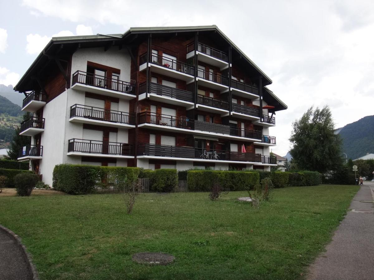 Mont Blanc Holidays Dans Residence Avec Gardien Σαλάνς Εξωτερικό φωτογραφία