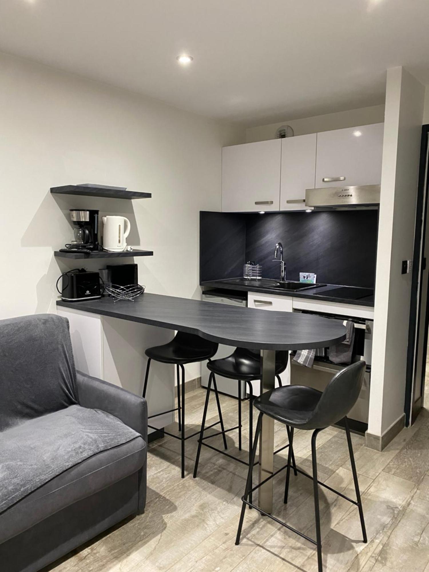 Mont Blanc Holidays Dans Residence Avec Gardien Σαλάνς Εξωτερικό φωτογραφία